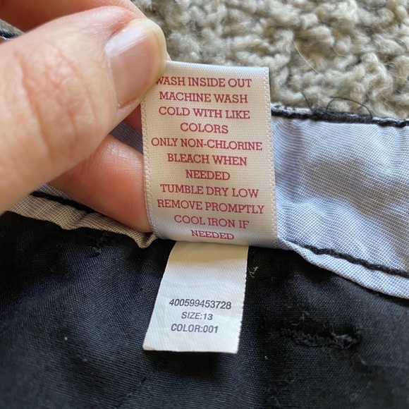 Daisy shorts. - Picture 7 of 7